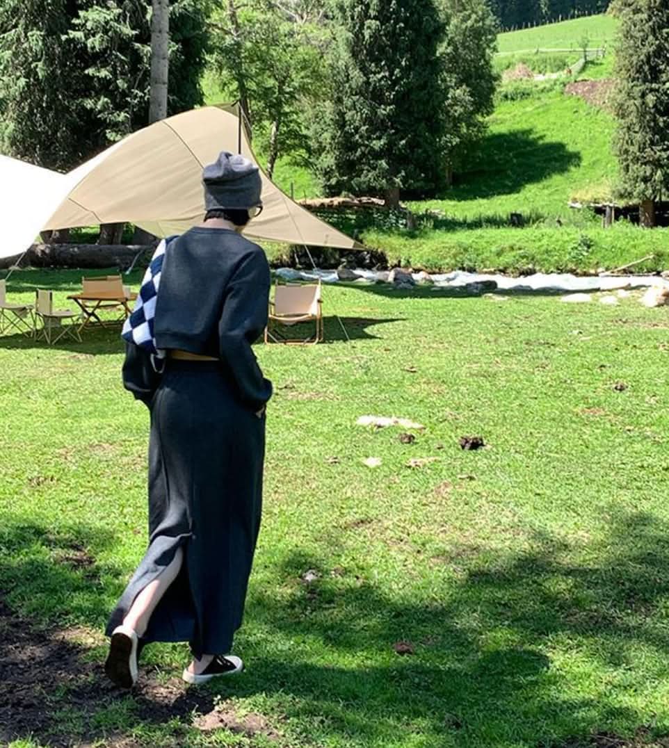 ラウンドロゴスカートスウェットセットアップ 2色展開 - select store mirror meラウンドロゴスカートスウェットセットアップ 2色展開191030521mirror meselect store mirror me191030521グレーS