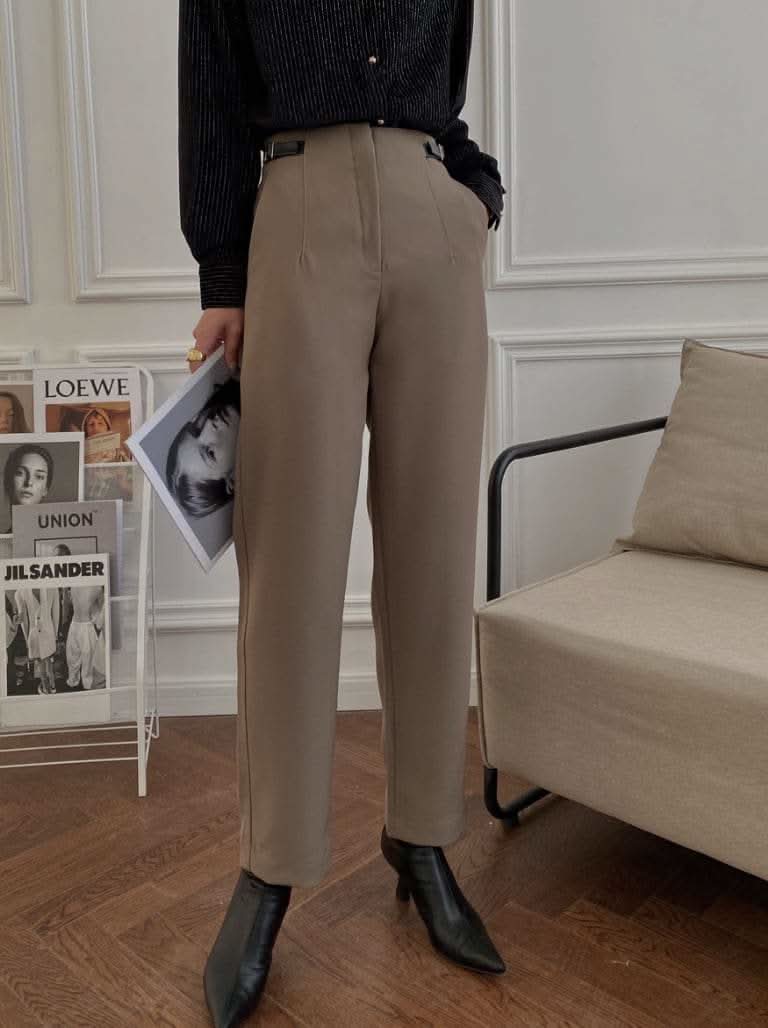 【動画あり】ウエストベルトスラックスシンプルパンツ 2色展開 - select store mirror me【動画あり】ウエストベルトスラックスシンプルパンツ 2色展開197257722mirror meselect store mirror me197257722ライトブラウンS