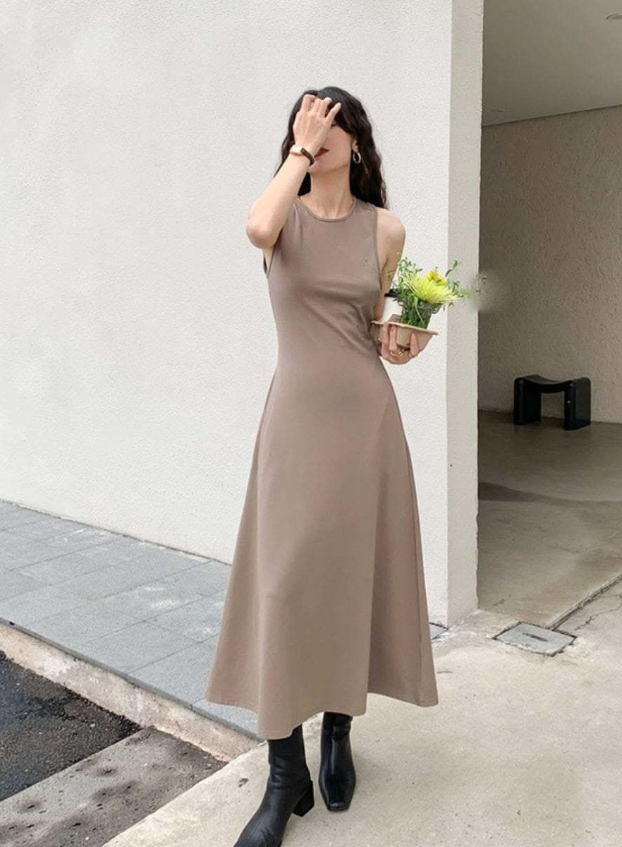 タンクデザインロングマキシワンピース 2色展開 - select store mirror meタンクデザインロングマキシワンピース 2色展開198882728mirror meselect store mirror me198882728ベージュS