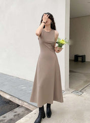 タンクデザインロングマキシワンピース 2色展開 - select store mirror meタンクデザインロングマキシワンピース 2色展開198882728mirror meselect store mirror me198882728ベージュS