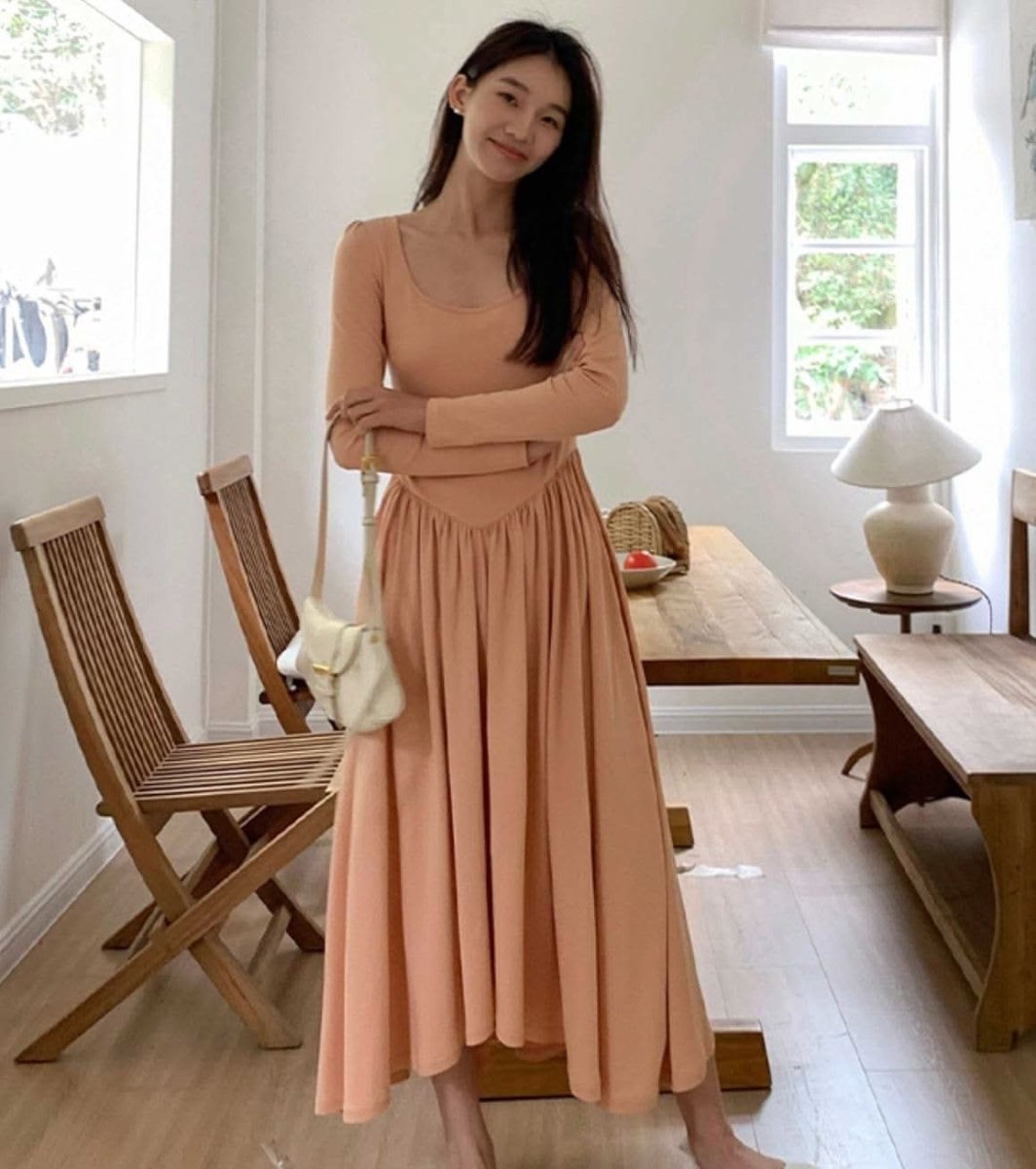 【動画あり】スクエア切り替えフレアワンピース 2色展開 - select store mirror me【動画あり】スクエア切り替えフレアワンピース 2色展開200086831mirror meselect store mirror me200086831ピンクベージュS