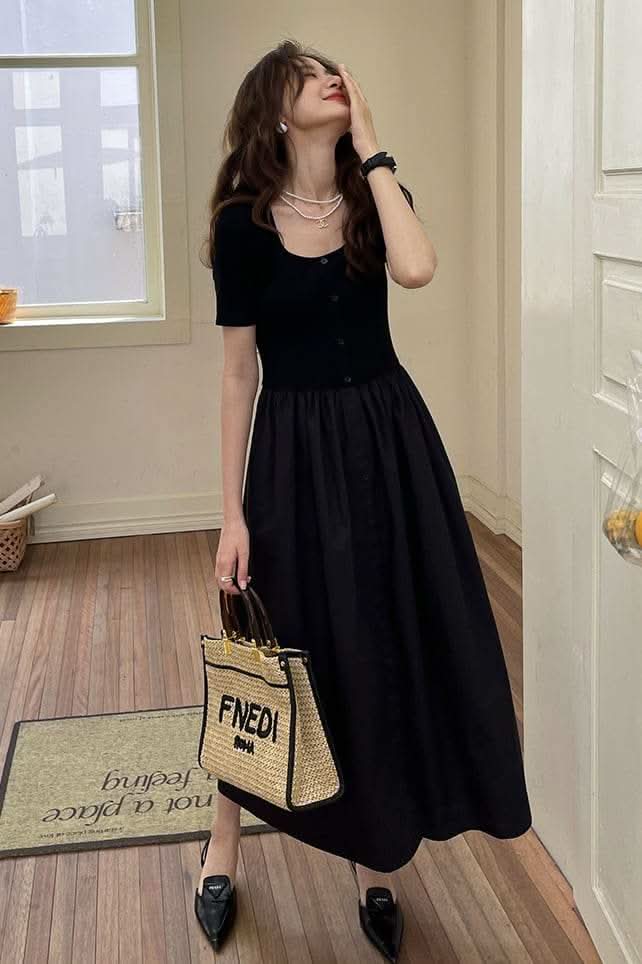 【動画あり】半袖ボタン切り替えフレアワンピース 2色展開 - select store mirror me【動画あり】半袖ボタン切り替えフレアワンピース 2色展開201806392mirror meselect store mirror me201806392ホワイトS