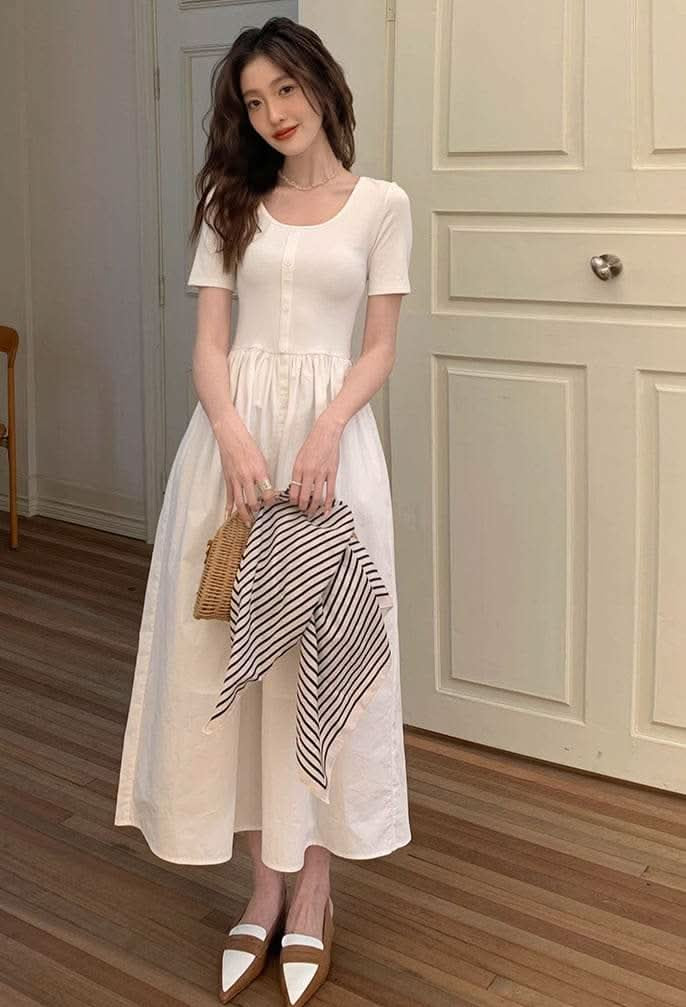 【動画あり】半袖ボタン切り替えフレアワンピース 2色展開 - select store mirror me【動画あり】半袖ボタン切り替えフレアワンピース 2色展開201806392mirror meselect store mirror me201806392ホワイトS