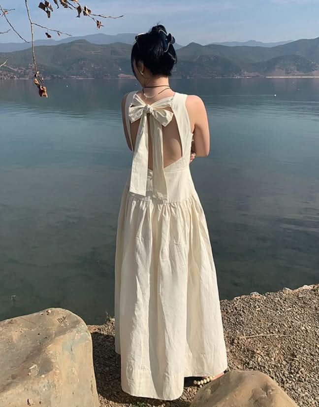 【動画あり】バックリボンスクエアオープンワンピース 2色展開 - select store mirror me【動画あり】バックリボンスクエアオープンワンピース 2色展開202353072mirror meselect store mirror me202353072アイボリーS