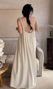 【動画あり】フリンジビジューリラックスマキシワンピース 2色展開 - select store mirror me【動画あり】フリンジビジューリラックスマキシワンピース 2色展開202417458mirror meselect store mirror me202417458ホワイトS