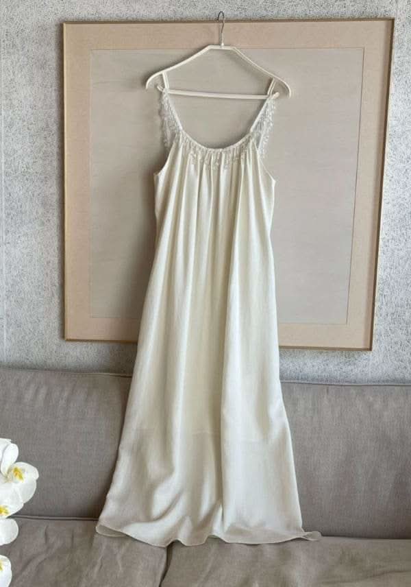 【動画あり】フリンジビジューリラックスマキシワンピース 2色展開 - select store mirror me【動画あり】フリンジビジューリラックスマキシワンピース 2色展開202417458mirror meselect store mirror me202417458ホワイトS