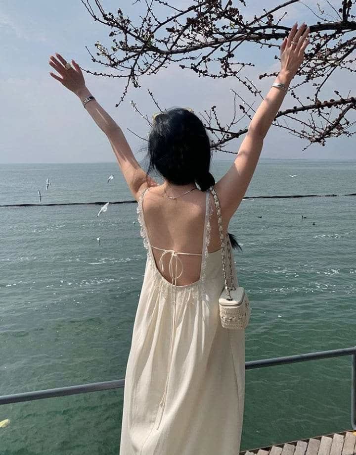 【動画あり】フリンジビジューリラックスマキシワンピース 2色展開 - select store mirror me【動画あり】フリンジビジューリラックスマキシワンピース 2色展開202417458mirror meselect store mirror me202417458ホワイトS