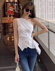 <インスタグラマー様ご愛用>【動画あり】ワンショルダーデザインペプラムトップス 2色展開 - select store mirror me<インスタグラマー様ご愛用>【動画あり】ワンショルダーデザインペプラムトップス 2色展開207593431mirror meselect store mirror me207593431ホワイトS