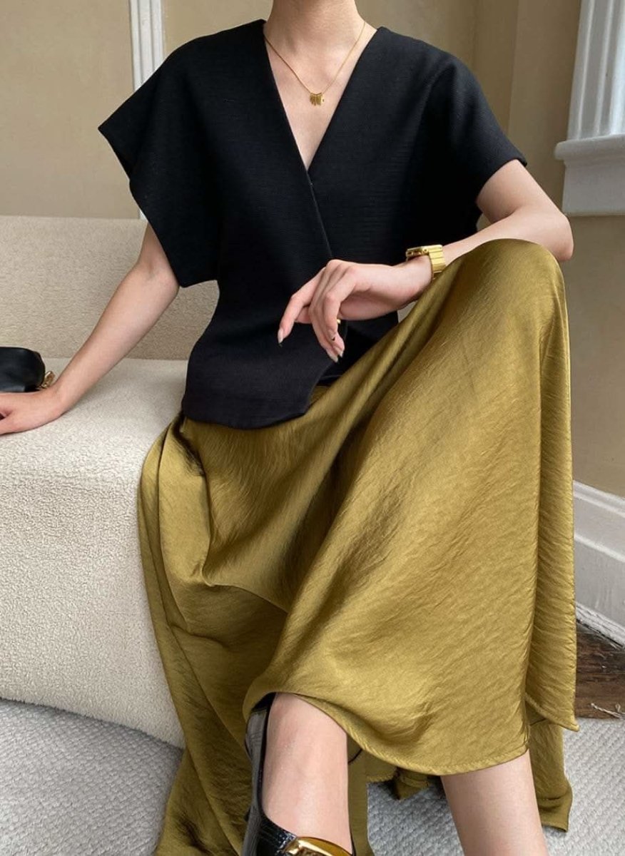 <インスタグラマー様ご愛用>動画あり】トライアングルポイントデザイントップス 2色展開 - select store mirror me<インスタグラマー様ご愛用>動画あり】トライアングルポイントデザイントップス 2色展開208700264mirror meselect store mirror me208700264ホワイトS