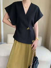 <インスタグラマー様ご愛用>動画あり】トライアングルポイントデザイントップス 2色展開 - select store mirror me<インスタグラマー様ご愛用>動画あり】トライアングルポイントデザイントップス 2色展開208700264mirror meselect store mirror me208700264ホワイトS