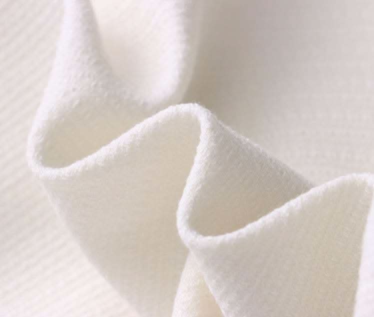 <インスタグラマー様ご愛用>動画あり】トライアングルポイントデザイントップス 2色展開 - select store mirror me<インスタグラマー様ご愛用>動画あり】トライアングルポイントデザイントップス 2色展開208700264mirror meselect store mirror me208700264ホワイトS