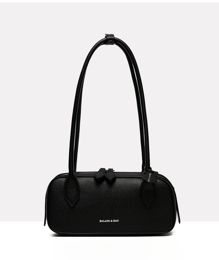 【2025春夏新作】シンプルスムース プレートチャーム付ワイドボストンバッグ【5色展開】 - select store mirror me【2025春夏新作】シンプルスムース プレートチャーム付ワイドボストンバッグ【5色展開】select store mirror meselect store mirror meブラック