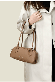 【2025春夏新作】シンプルスムース プレートチャーム付ワイドボストンバッグ【5色展開】 - select store mirror me【2025春夏新作】シンプルスムース プレートチャーム付ワイドボストンバッグ【5色展開】select store mirror meselect store mirror meベージュ