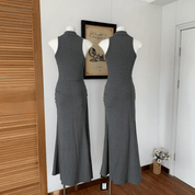 【2025春夏新作】ハイネックウエストノットワンピース - select store mirror me【2025春夏新作】ハイネックウエストノットワンピースselect store mirror meselect store mirror meダークグレーS