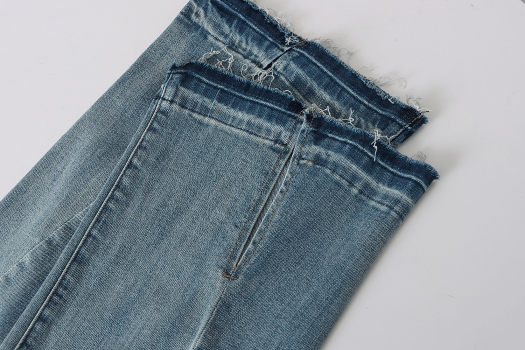 【2025春夏新作】フロントスリットフレアデニムパンツ - select store mirror me【2025春夏新作】フロントスリットフレアデニムパンツselect store mirror meselect store mirror meライトブルーS