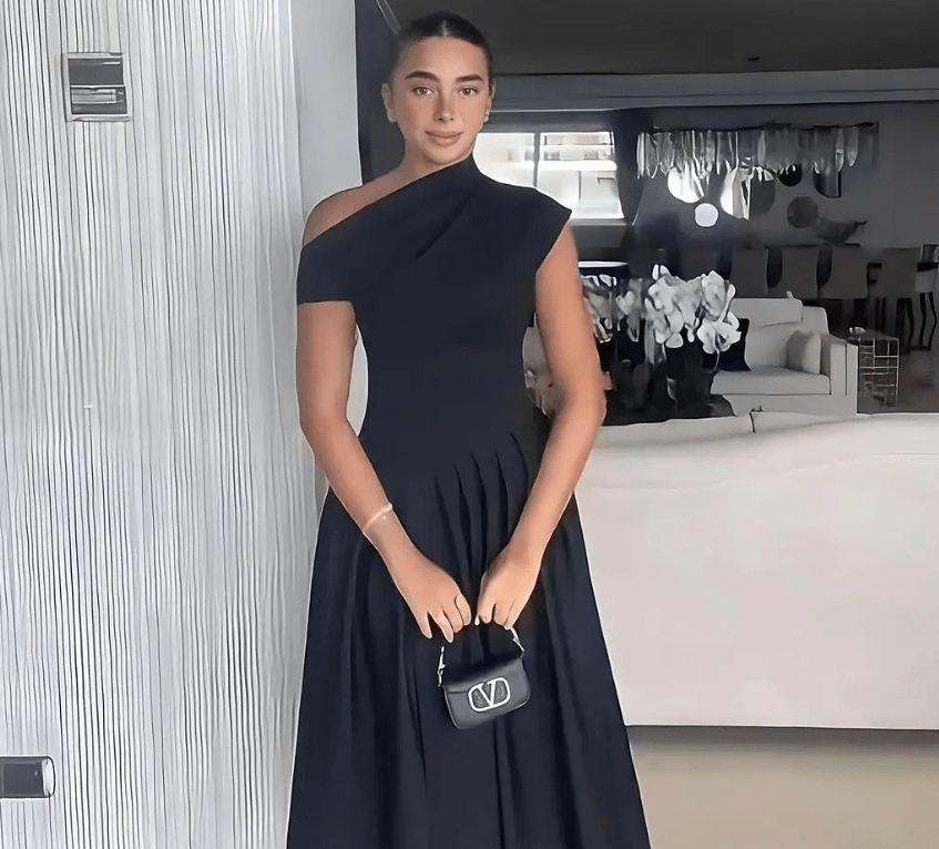 【2025春夏新作】パッチワークプリーツマキシドレス【2色展開】 - select store mirror me【2025春夏新作】パッチワークプリーツマキシドレス【2色展開】select store mirror meselect store mirror meブラックS