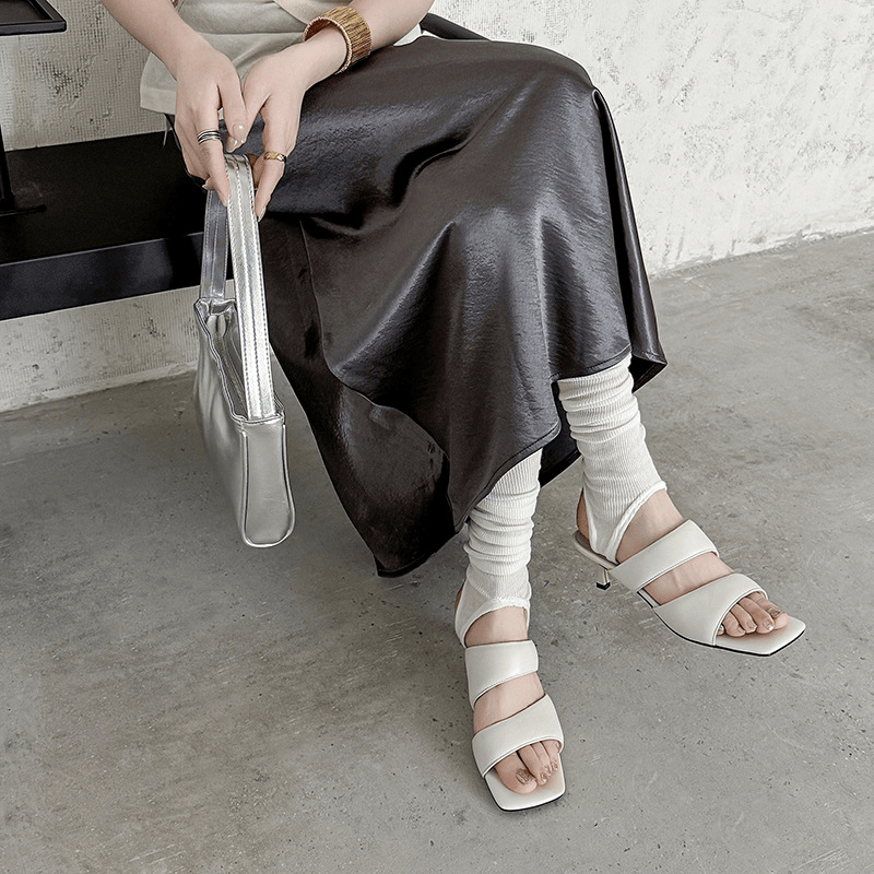 【2025春夏新作】スクエアトゥミュールサンダル【3色展開】 - select store mirror me【2025春夏新作】スクエアトゥミュールサンダル【3色展開】select store mirror meselect store mirror meオフホワイト22cm