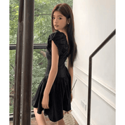 【2025春夏新作】Vネックエンパイアワンピース - select store mirror me【2025春夏新作】Vネックエンパイアワンピースselect store mirror meselect store mirror meブラックS