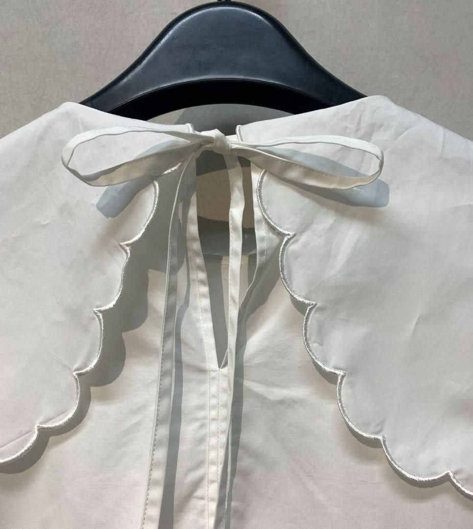 【動画あり】スカラップ襟フリルホワイトトップス - select store mirror me【動画あり】スカラップ襟フリルホワイトトップス203503375mirror meselect store mirror me203503375S