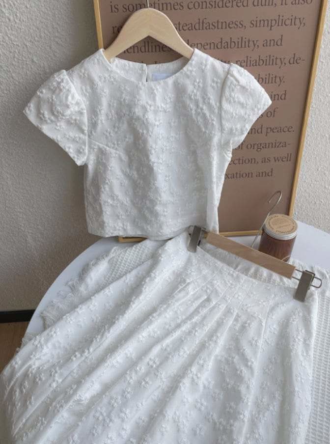 【動画あり】立体リトルフラワースカートセットアップ - select store mirror me【動画あり】立体リトルフラワースカートセットアップ209192938mirror meselect store mirror me209192938S