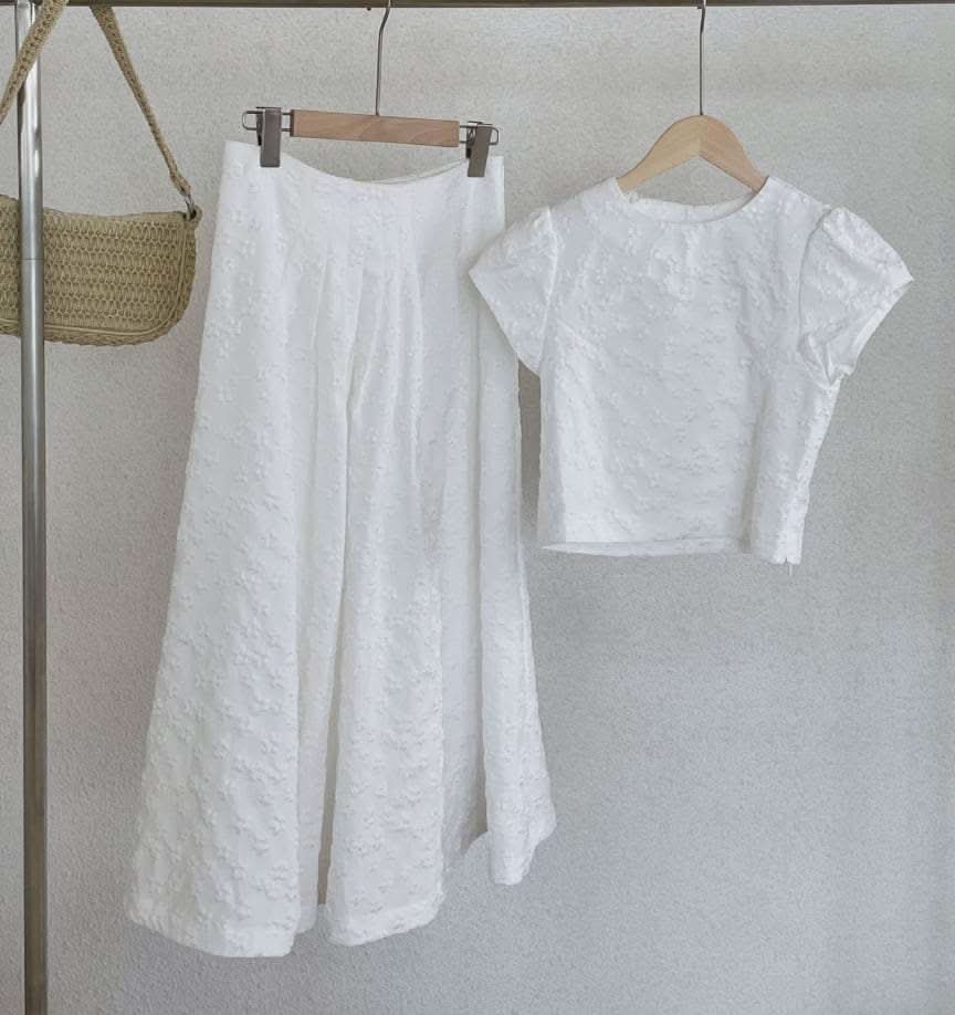 【動画あり】立体リトルフラワースカートセットアップ - select store mirror me【動画あり】立体リトルフラワースカートセットアップ209192938mirror meselect store mirror me209192938S