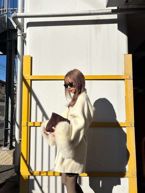 <インスタグラマー様ご愛用> 高品質ウールホワイトショートファーコート - select store mirror me<インスタグラマー様ご愛用> 高品質ウールホワイトショートファーコート219767640mirror meselect store mirror me219767640XS