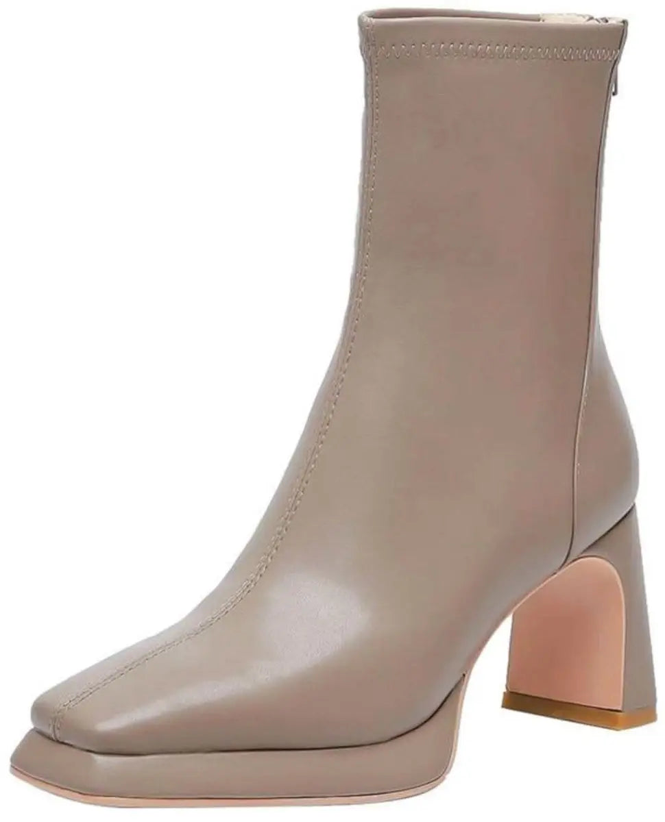 【動画あり】美ラインヒールシンプルショートブーツ 2色&2種展開 mirror me