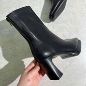 【動画あり】美ラインヒールシンプルショートブーツ 2色&2種展開 mirror me