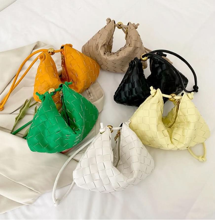 【大人気】<ブラック2、ホワイト2、ラベンダー2即納>2WAYイントレチャートクロッシュバッグ 9色展開 - select store mirror me【大人気】<ブラック2、ホワイト2、ラベンダー2即納>2WAYイントレチャートクロッシュバッグ 9色展開192821698mirror meselect store mirror me192821698【即納4〜7日で到着】ホワイト