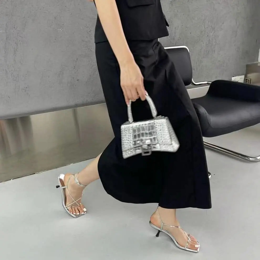 スクエアトゥハイヒールサンダル mirror me