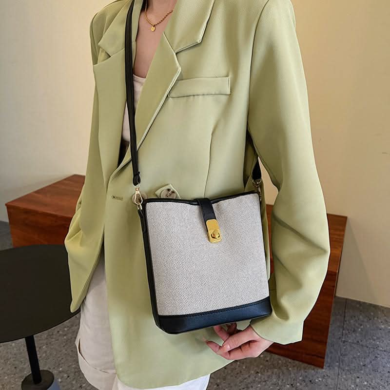 【2wayキャンバスショルダーバッグ】 - select store mirror me【2wayキャンバスショルダーバッグ】select store mirror meselect store mirror me0337c2cbc22c34198e6a43b40bb07db8ブラック