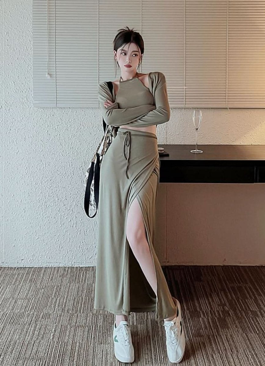 ホルターネックスリットスカート3点セット 2色展開 - select store mirror meホルターネックスリットスカート3点セット 2色展開190129793mirror meselect store mirror me190129793カーキS