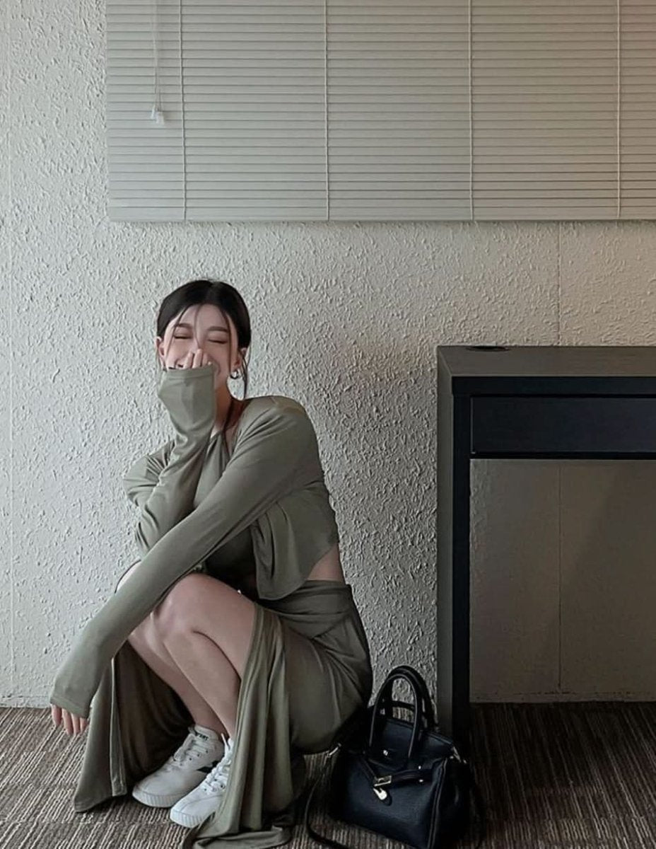 ホルターネックスリットスカート3点セット 2色展開 - select store mirror meホルターネックスリットスカート3点セット 2色展開190129793mirror meselect store mirror me190129793カーキS