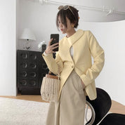 新デザインボタンベルトジャケット 3色展開 - select store mirror me新デザインボタンベルトジャケット 3色展開197037653mirror meselect store mirror me197037653S