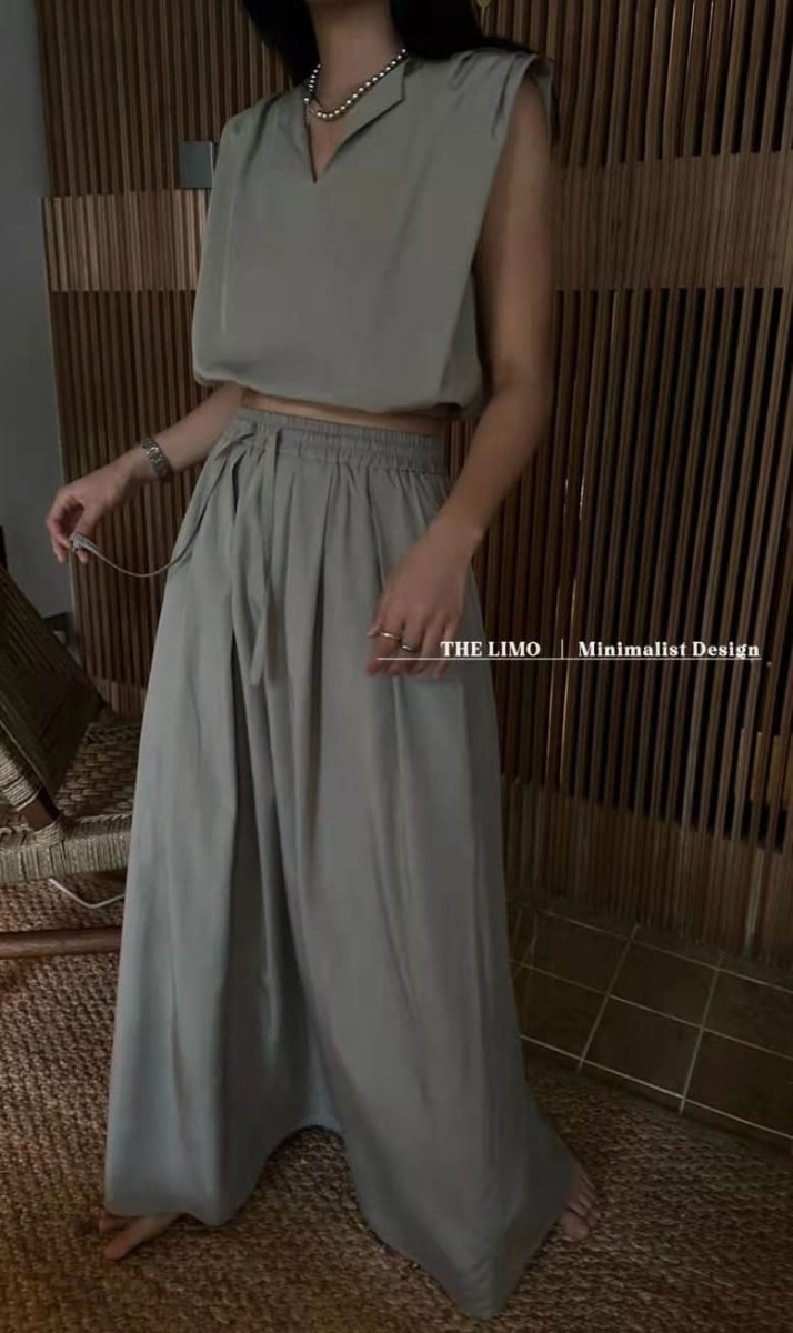 【動画あり】ノースリーブクロップド丈トップス&スカートセットアップ 3色展開 - select store mirror me【動画あり】ノースリーブクロップド丈トップス&スカートセットアップ 3色展開201651716mirror meselect store mirror me201651716ホワイト