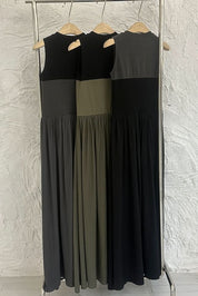 【動画あり】バイカラー切り替えタンクフレアワンピース 3色展開 - select store mirror me【動画あり】バイカラー切り替えタンクフレアワンピース 3色展開201798590mirror meselect store mirror me201798590カーキS