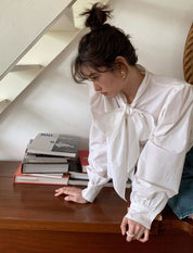 【動画あり】ビッグリボンクロップド丈ブラウス 3色展開 - select store mirror me【動画あり】ビッグリボンクロップド丈ブラウス 3色展開201818798mirror meselect store mirror me201818798ホワイトS