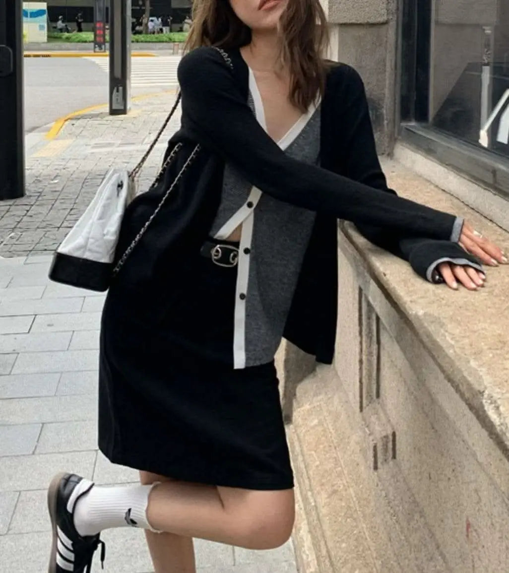 <インスタグラマー様ご愛用>【動画あり】重ね着風バイカラーカーディガン 3色展開 mirror me