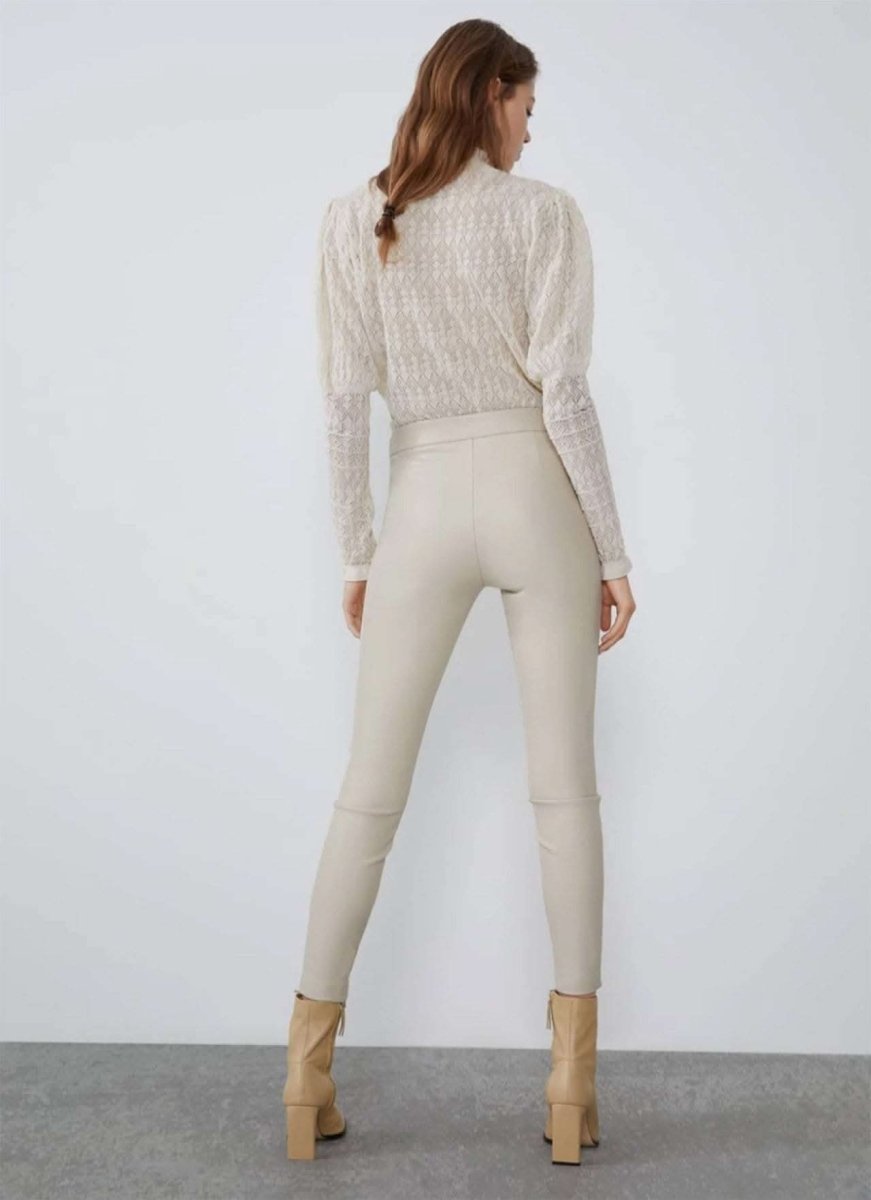 <即納あり>【動画あり】裾ジップ付きエコレザースキニーレザーパンツ 3色展開 - select store mirror me<即納あり>【動画あり】裾ジップ付きエコレザースキニーレザーパンツ 3色展開85268241mirror meselect store mirror me85268241【即納】ベージュ XS