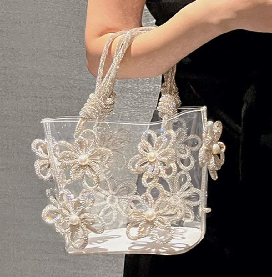 【動画あり】フラワービジューハイデザインクリアバッグ 3種3色展開 - select store mirror me【動画あり】フラワービジューハイデザインクリアバッグ 3種3色展開206542803mirror meselect store mirror me206542803シルバー×小サイズ