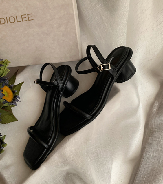 ワンストラップスクエアサンダル【2色展開】