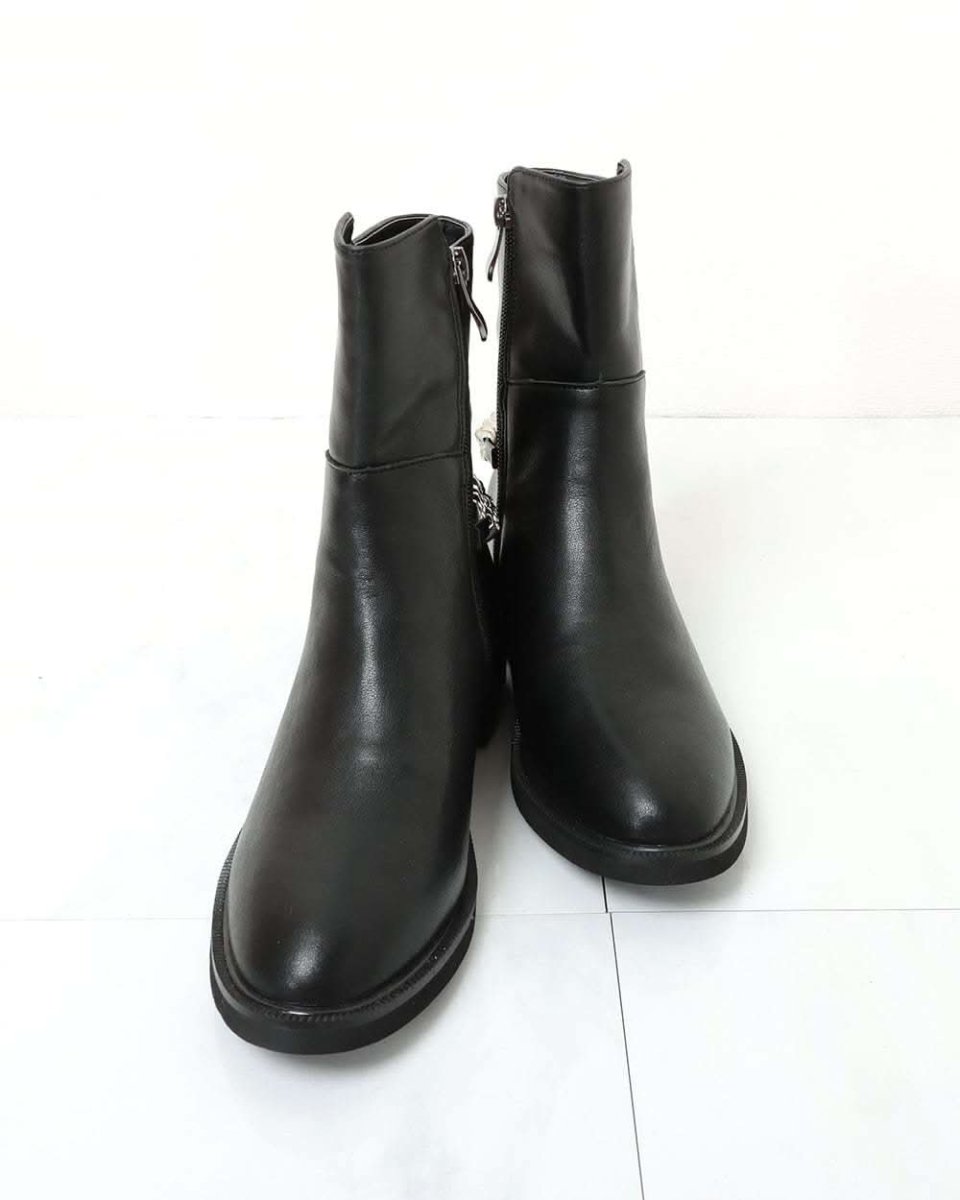 バックシルバーボリュームチェーンブラックブーツ 4種展開 - select store mirror meバックシルバーボリュームチェーンブラックブーツ 4種展開155471667mirror meselect store mirror me155471667ショート丈裏地シンプルレザー 22.5cm