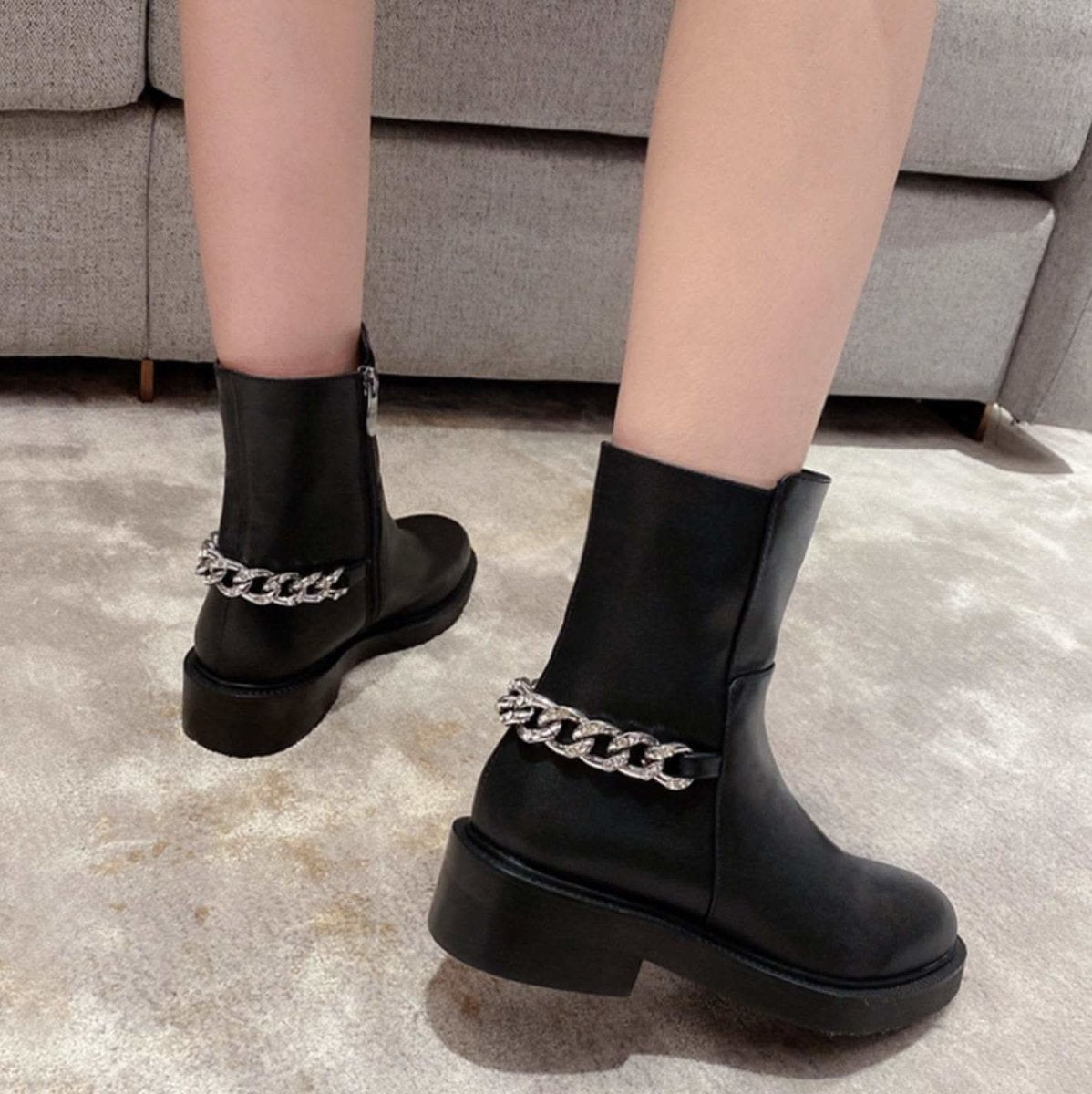 バックシルバーボリュームチェーンブラックブーツ 4種展開 - select store mirror meバックシルバーボリュームチェーンブラックブーツ 4種展開155471667mirror meselect store mirror me155471667ショート丈裏地シンプルレザー 22.5cm