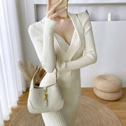 ねじれデザインネックリブニットワンピース 4色展開 - select store mirror meねじれデザインネックリブニットワンピース 4色展開155604782mirror meselect store mirror me155604782ホワイト S