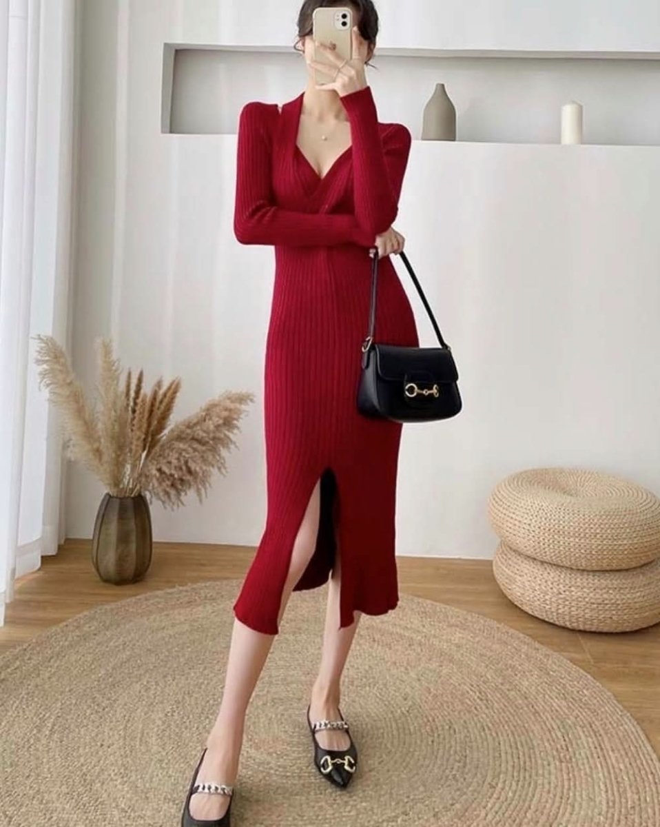 ねじれデザインネックリブニットワンピース 4色展開 - select store mirror meねじれデザインネックリブニットワンピース 4色展開155604782mirror meselect store mirror me155604782ホワイト S