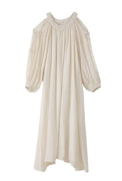 シフォンカットショルダーフレアロングワンピース 5色展開 - select store mirror meシフォンカットショルダーフレアロングワンピース 5色展開199894352mirror meselect store mirror me199894352ホワイト