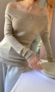 <インスタグラマー様ご愛用>【動画あり】シースルーオフショルダーロングトップス 5色展開 - select store mirror me<インスタグラマー様ご愛用>【動画あり】シースルーオフショルダーロングトップス 5色展開200101105mirror meselect store mirror me200101105ホワイト