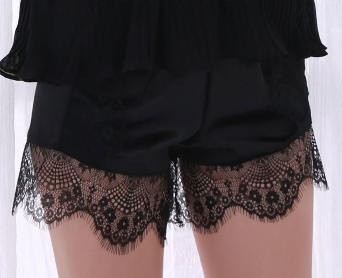 <即納在庫あり><下着透け防止用>レースインナー万能ショーツ 5色展開 - select store mirror me<即納在庫あり><下着透け防止用>レースインナー万能ショーツ 5色展開52691233mirror meselect store mirror me52691233ホワイト(S〜L)58cm〜75cmのウエストの方向け