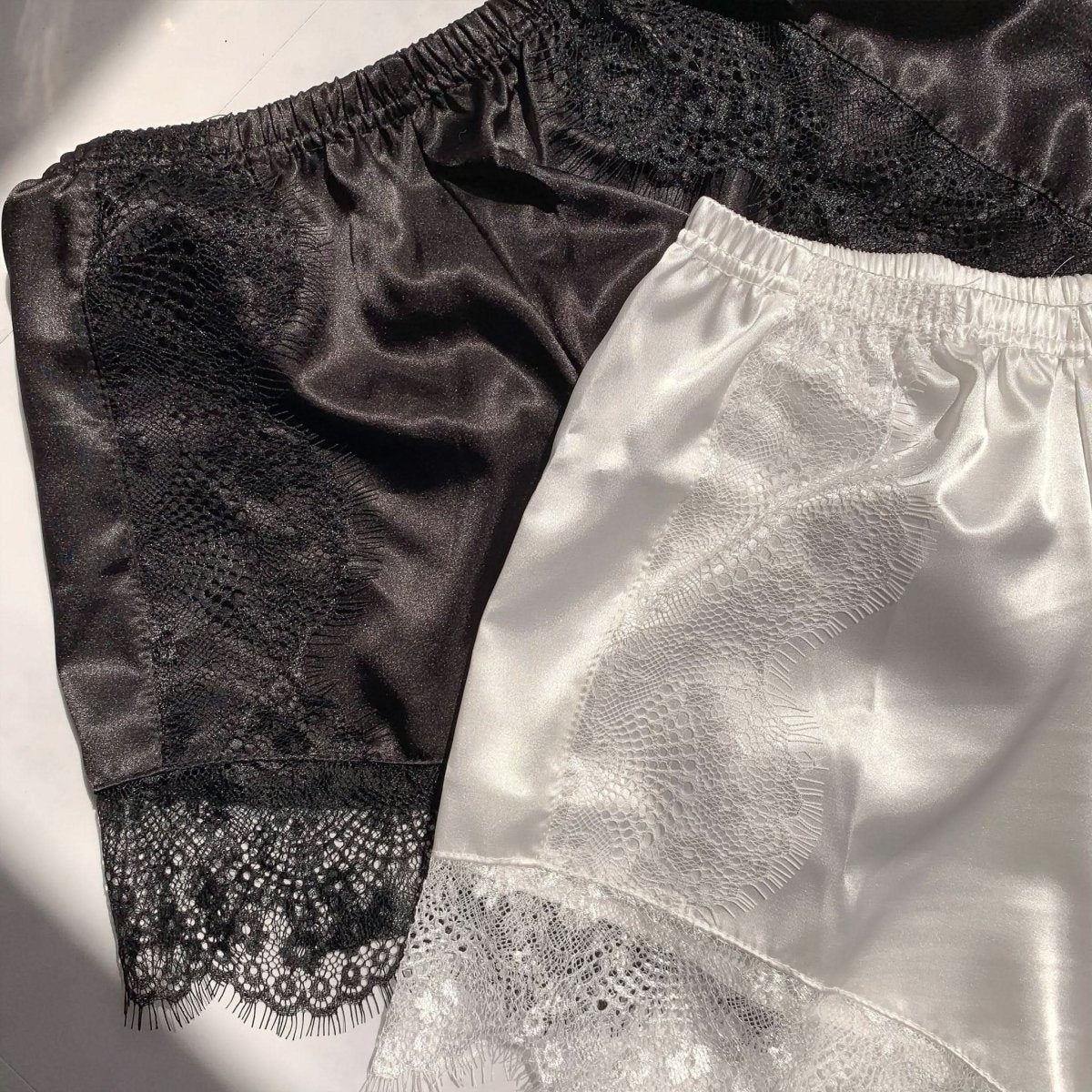 <即納在庫あり><下着透け防止用>レースインナー万能ショーツ 5色展開 - select store mirror me<即納在庫あり><下着透け防止用>レースインナー万能ショーツ 5色展開52691233mirror meselect store mirror me52691233ホワイト(S〜L)58cm〜75cmのウエストの方向け