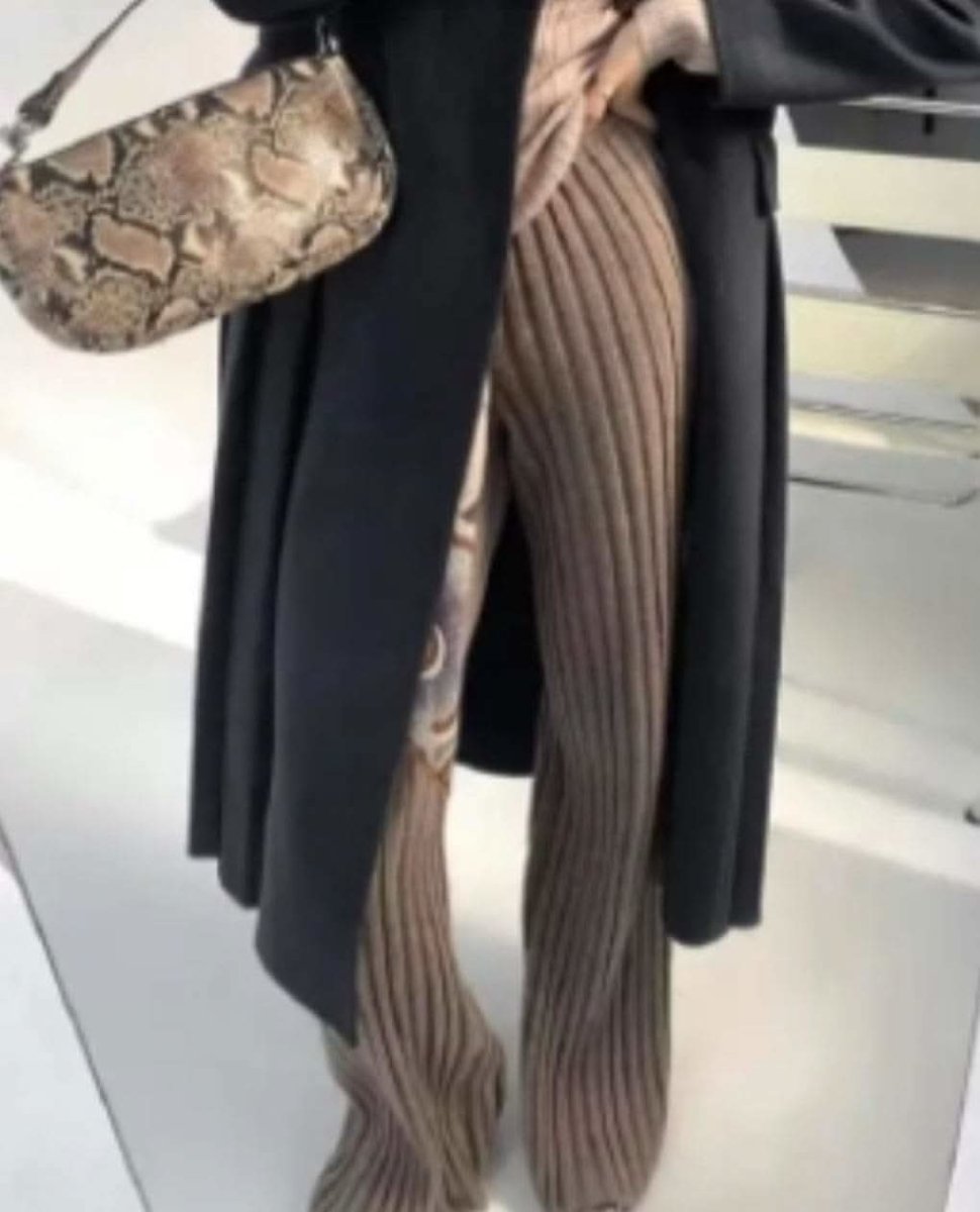 リブニットフレアカットパンツ 6色展開 - select store mirror meリブニットフレアカットパンツ 6色展開159952224mirror meselect store mirror me159952224ホワイト S